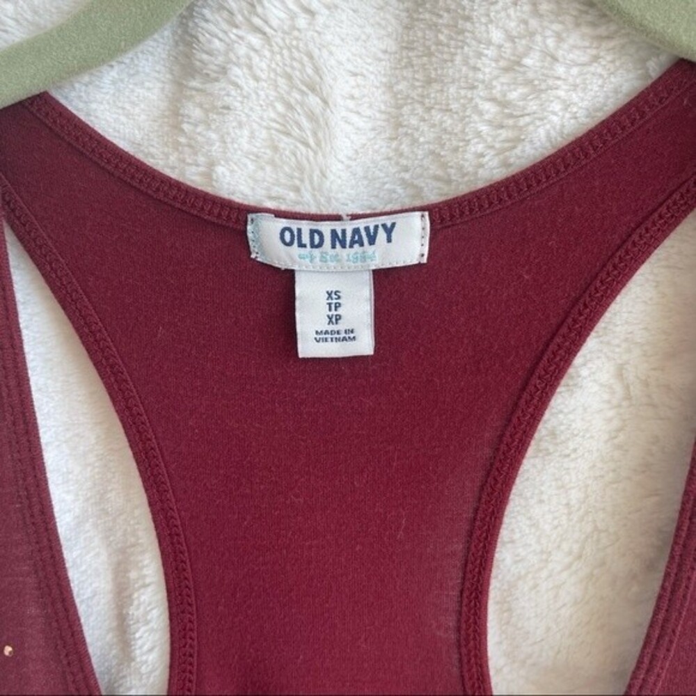 🍂 3/$20 Old Navy Studded Racerback Tank - Picture 3 of 5